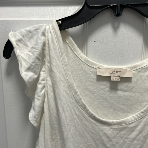 LOFT White Short Sleeve Tee - Picture 2 of 8